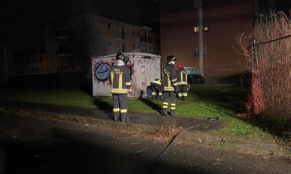 Cabina Enel a fuoco a Caselle