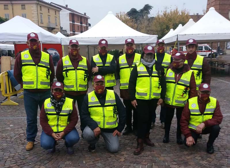 Solidarietà a “passo di corsa”  con i Bersaglieri