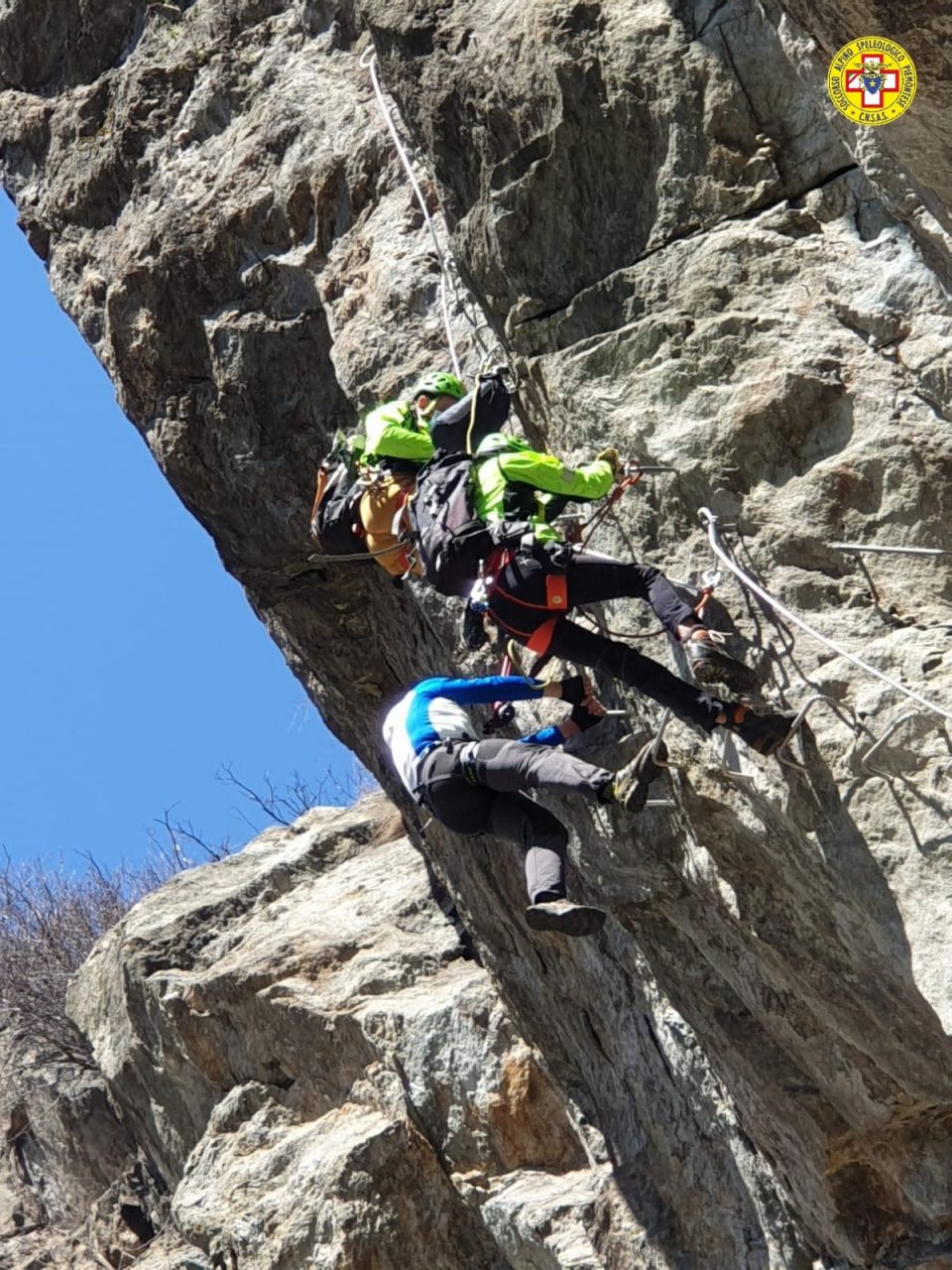 Disavventura per un alpinista soccorso a Pont Canavese