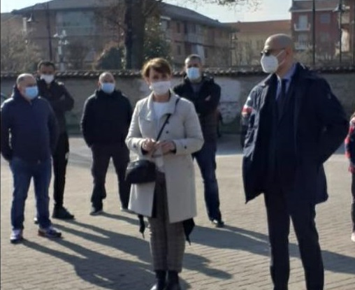 Anche il sindaco Pittalis alla manifestazione dei genitori