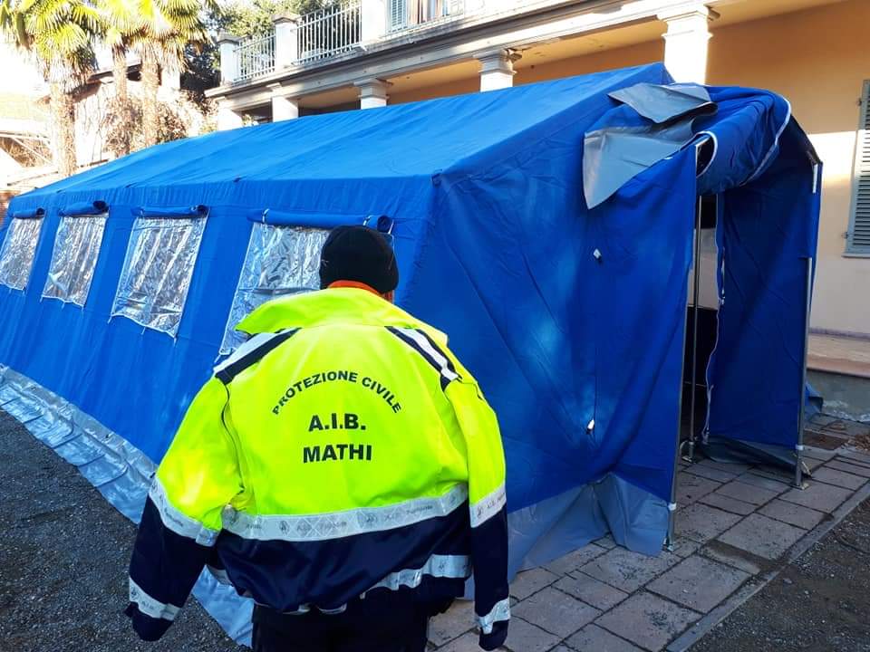Sono oltre 80 i tamponi effettuati nella tenda a Villa Bosso