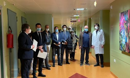 Taglio del nastro ufficiale per l'Ostetricia e Ginecologia a Ivrea