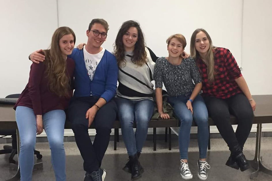 Attenti alle truffe: i veri clown di corsia si riconoscono dal sorriso non dalle offerte