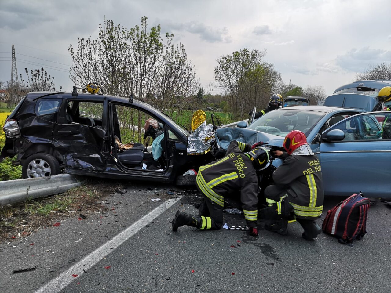 Scontro fra tre automobili sulla Provinciale 460