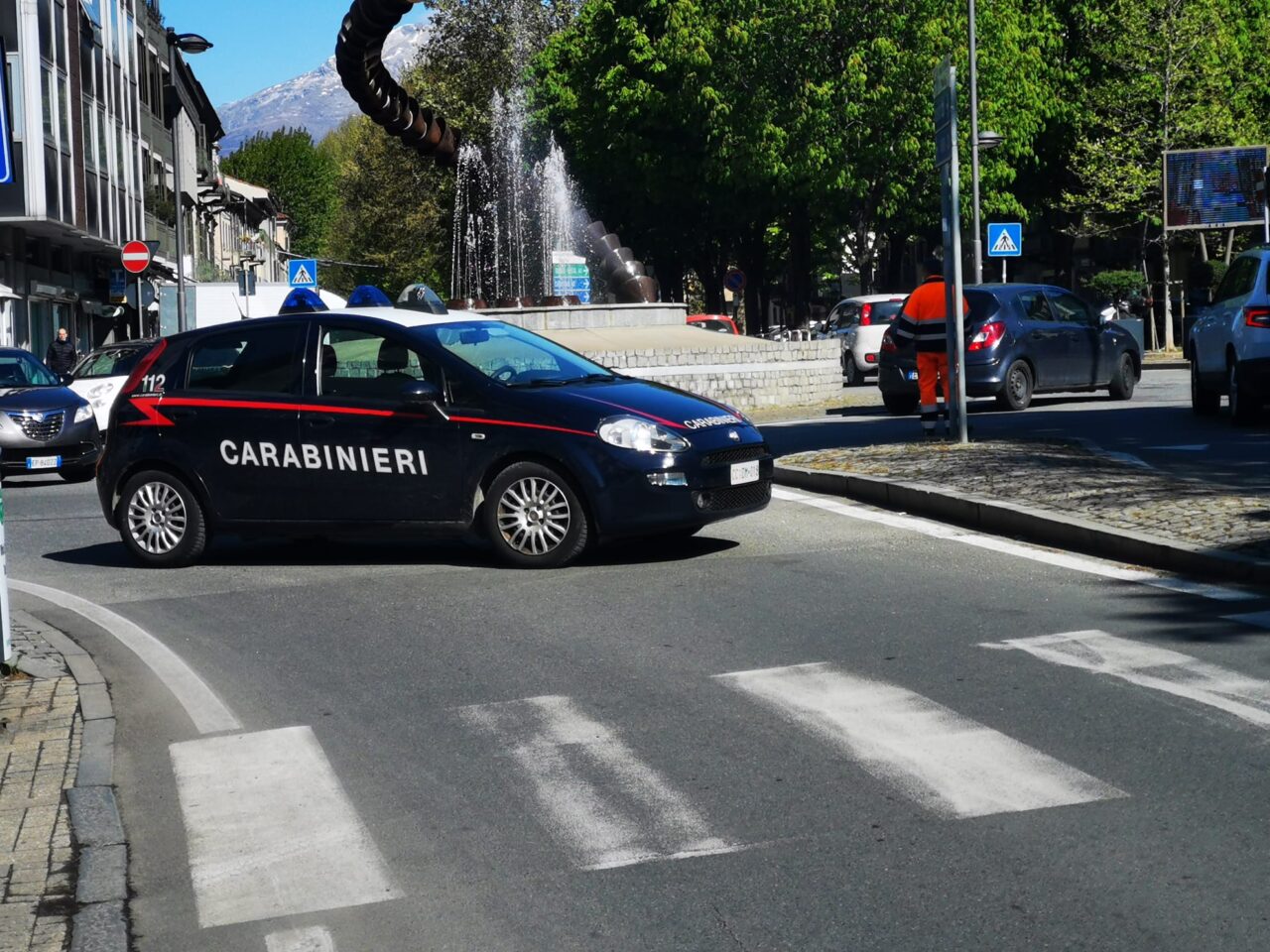 Anziana investita a Rivarolo, portata in ospedale a Ivrea