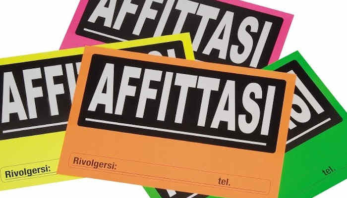 Più di 50 negozi sfitti in centro: è crisi vera