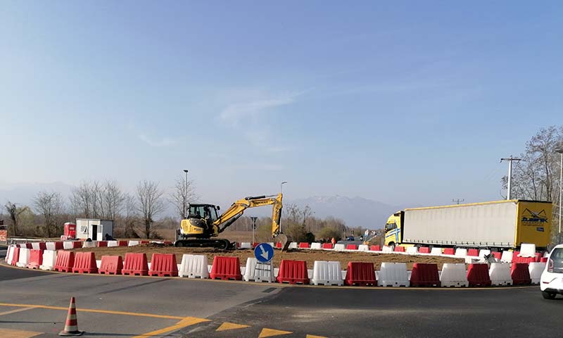 Il cantiere alla rotatoria? Chiuderà entro aprile