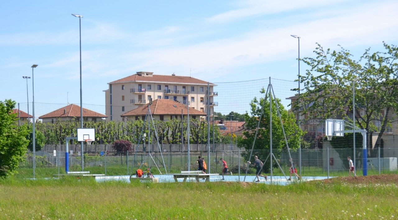 San Maurizio inaugura il campo da basket
