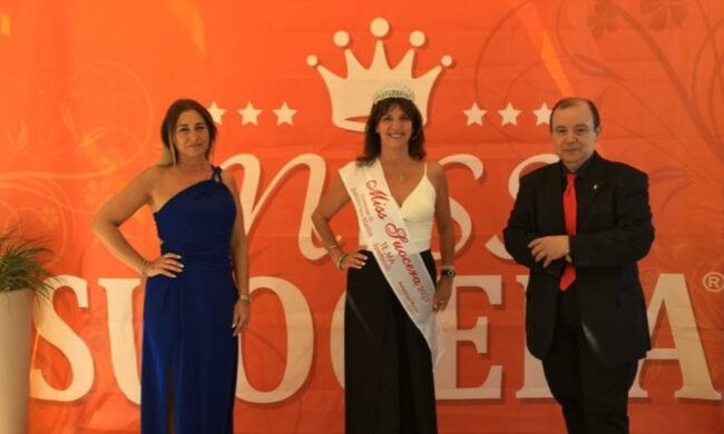 Eletta “Miss Suocera 2021”: è la Torinese Donatella Galvani