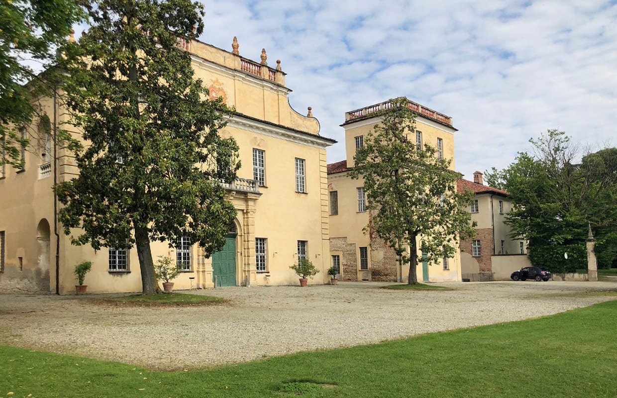Cercasi comparse per il film di Andrea Zalone al Castello di San Giorgio Canavese