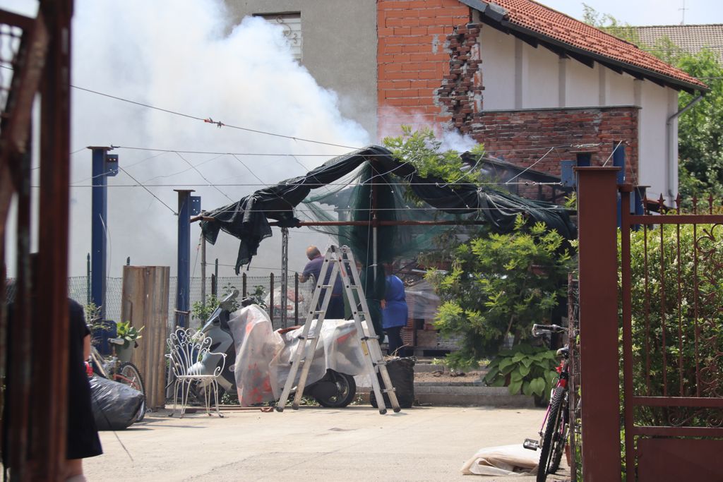 Capanno distrutto dalle fiamme a Leini