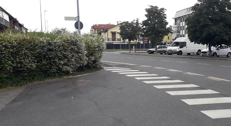 “Mettete in sicurezza l’incrocio”