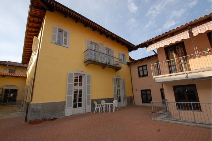 Un “patto” per tornare finalmente ad abbracciare i propri cari