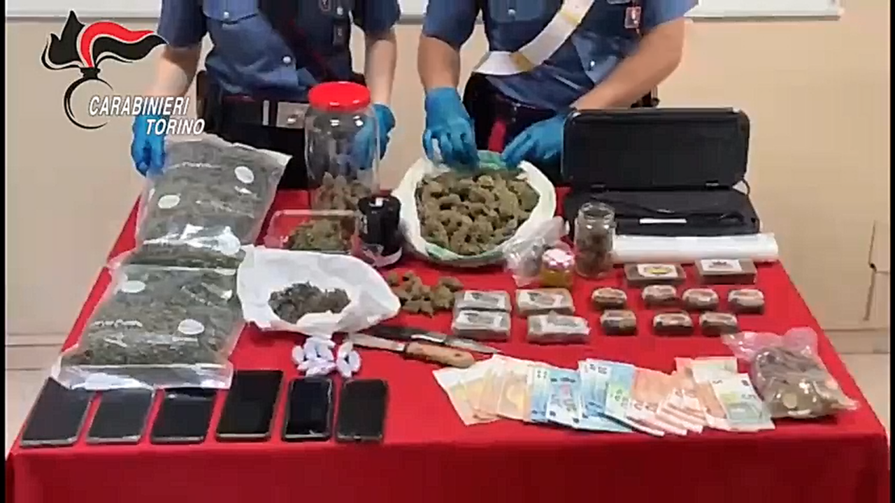 Gemelli di Ozegna gestivano market della droga, arrestati