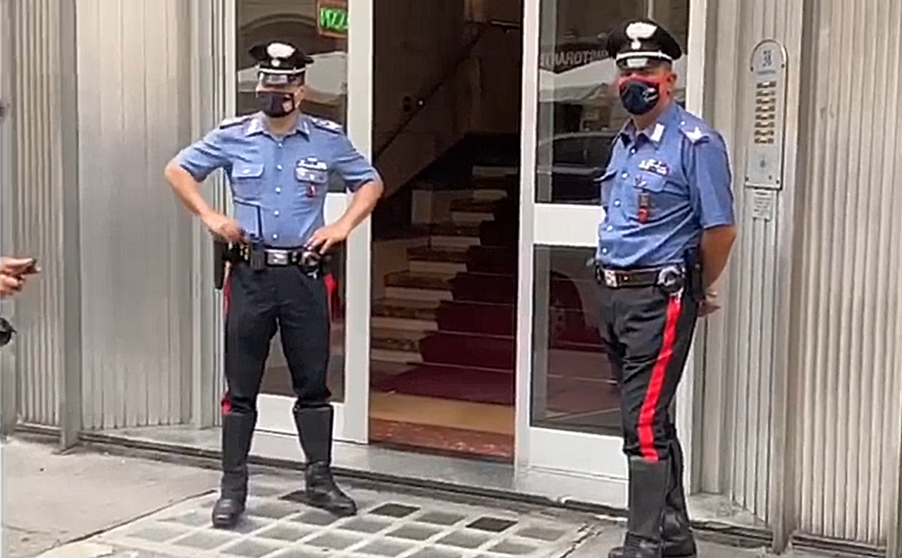 Omicidio, ritrovato cadavere nella cantina di un palazzo