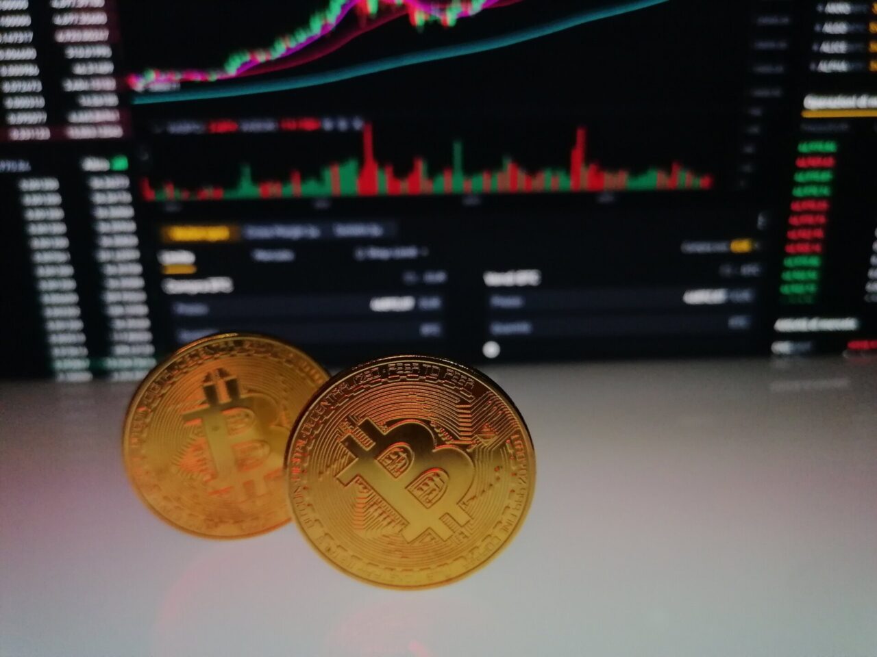 Economia: 7 regole d’oro per investire nel modo corretto nelle criptovalute