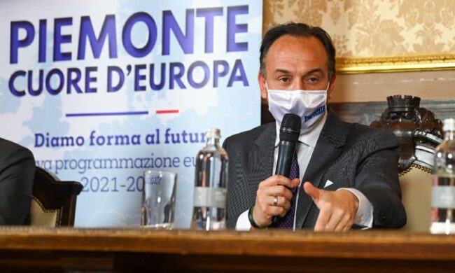 Il Presidente Cirio minacciato dai No Vax: “Non mi spaventano le minacce, non arretro di un millimetro”