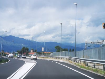Nuova illuminazione sulla SP460