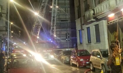 Tre persone intossicate per colpa di un incendio in alloggio