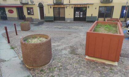 Incontro pubblico su piazza Gioberti a Ivrea