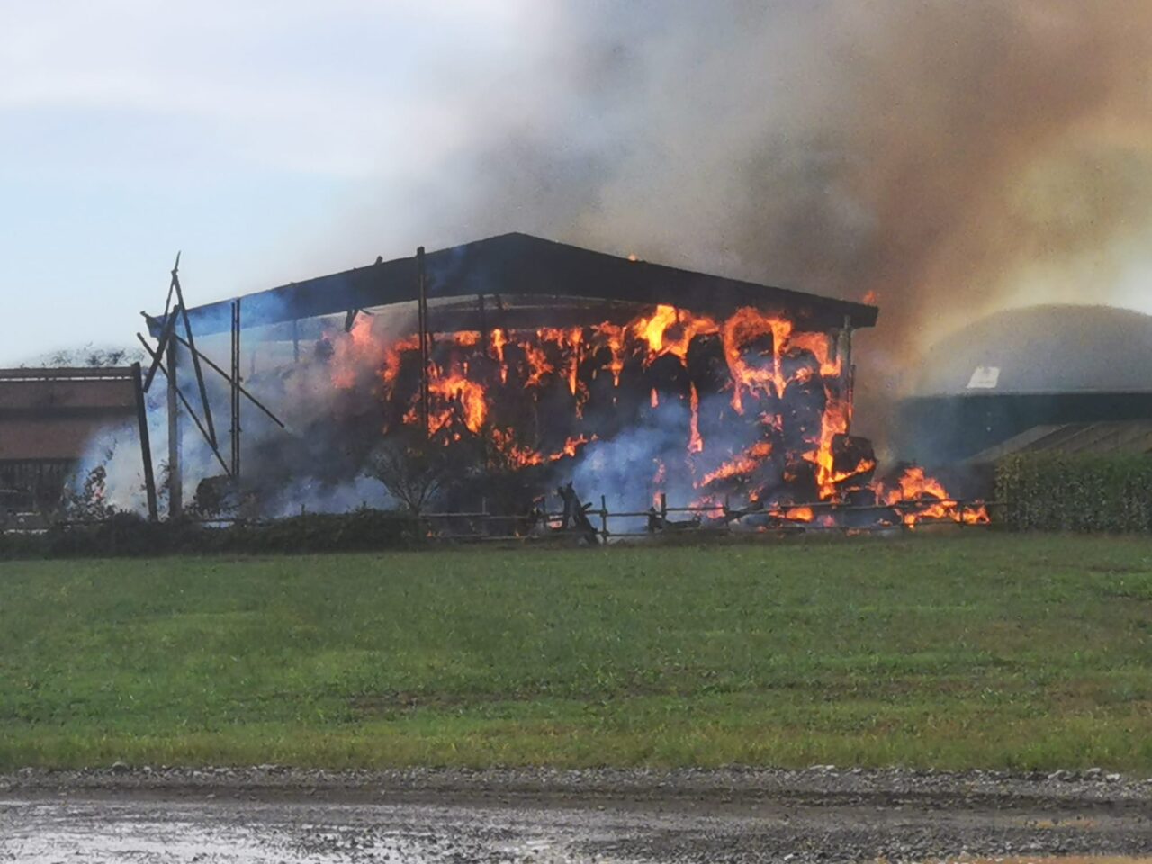 Incendio alla Cascina Mellano in Borgata Vittoria