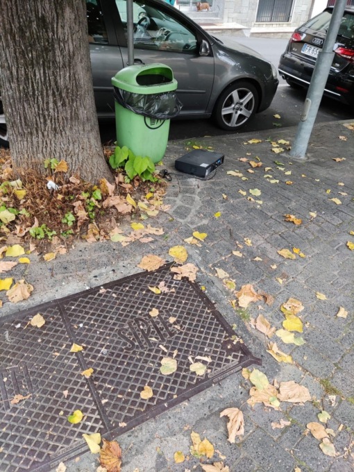 L’appello dei cittadini contro i rifiuti abbandonati