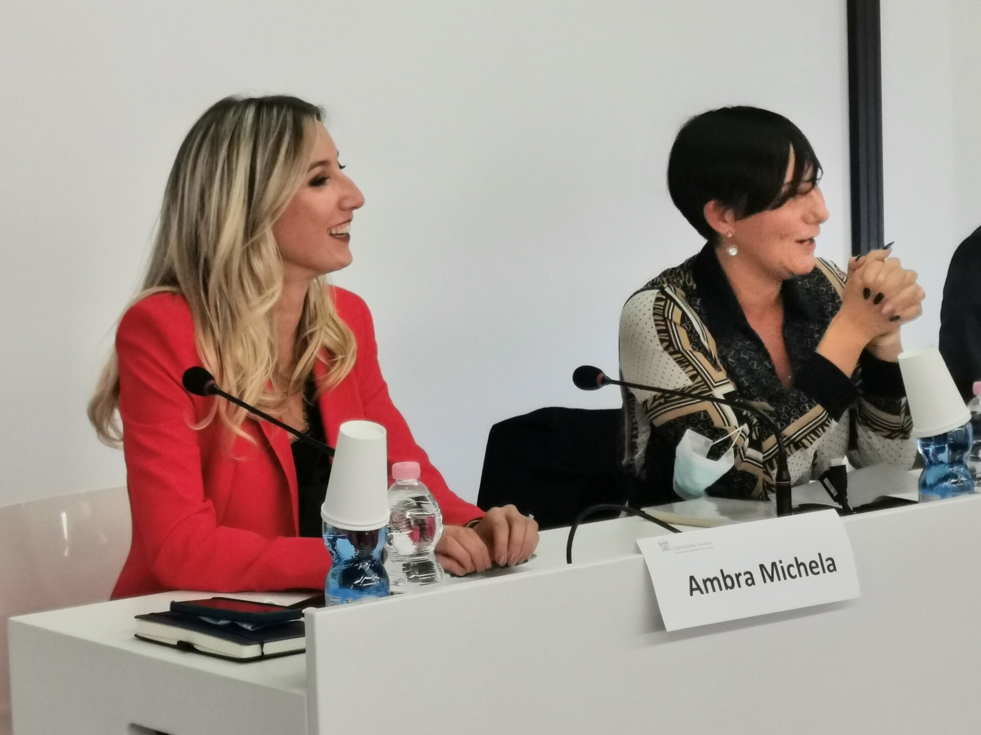 Ambra Michela e Debora Ianni 3_RID