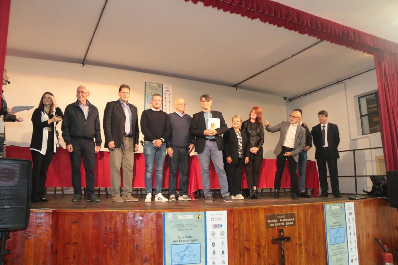 Roberto Cucaz vince il premio letterario “Enrico Trione”