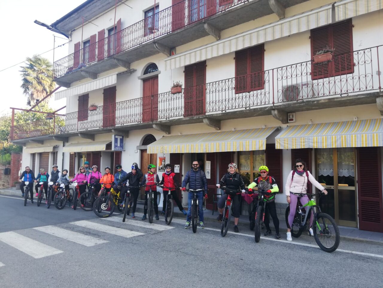 La Pedalata nelle Vigne porta tanta gente a Prascorsano
