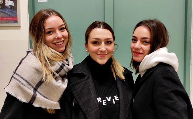 Studentesse del liceo Botta danzano davanti al Presidente della Repubblica