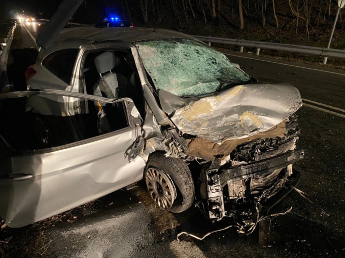 Schianto mortale sulla 460, la vittima avrebbe tirato il freno a mano al culmine di una lite