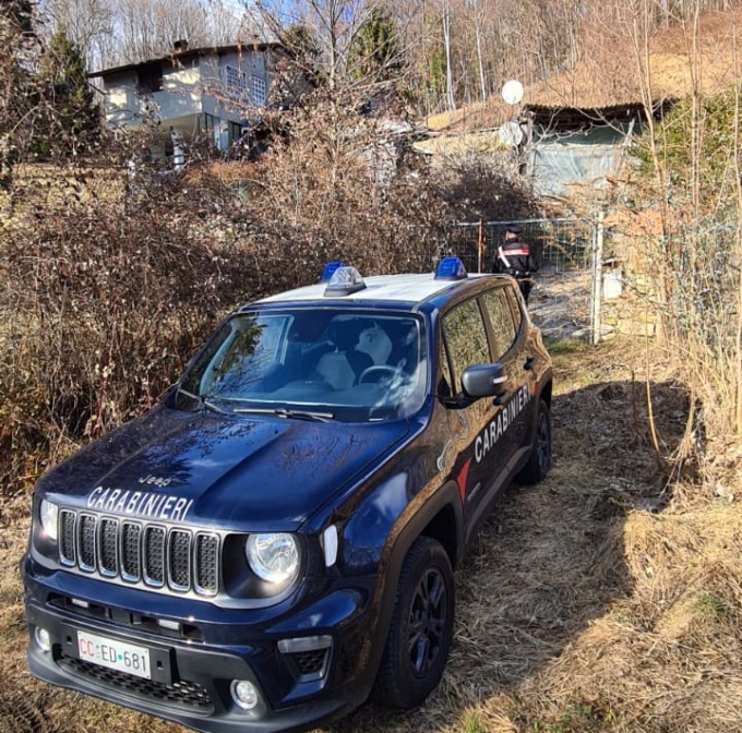 Cadavere in casa ritrovato dopo mesi