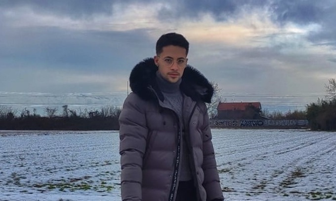 Ragazzo accoltellato all’addome fuori dalla discoteca