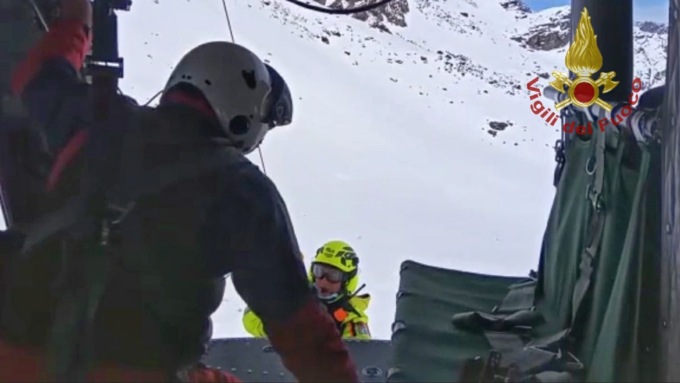 Ancora in corso le operazioni di recupero del velivolo precipitato nelle Valli di Lanzo