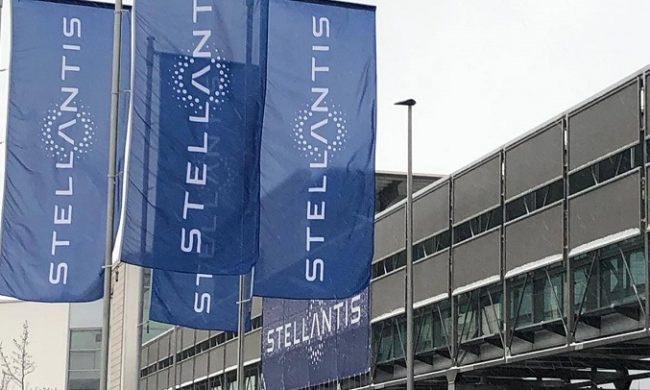 Ambizioso piano strategico Stellantis, ma la Fiom: “Mancano conferme su Mirafiori”