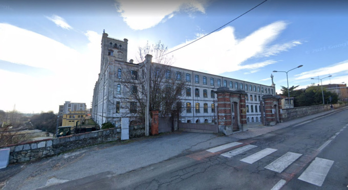 Vandali danneggiano l’auditorium della Manifattura di Cuorgnè