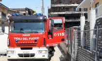 Incendio in un cantiere edile a Leinì