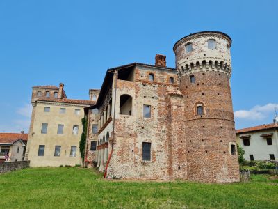 Il castello di Ozegna è del Comune, asta aggiudicata