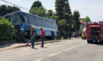 Scontro fra pullman Gtt e auto, due feriti