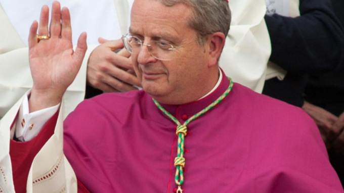 Concistoro: nel collegio cardinalizio anche monsignor Arrigo Miglio, vescovo emerito di Cagliari