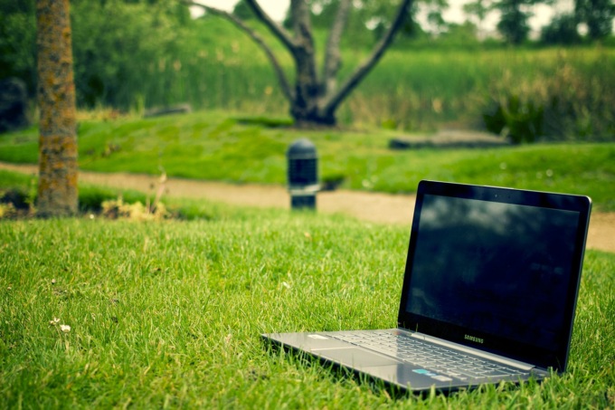 Lavorare green si può: come essere più sostenibili a casa e in ufficio
