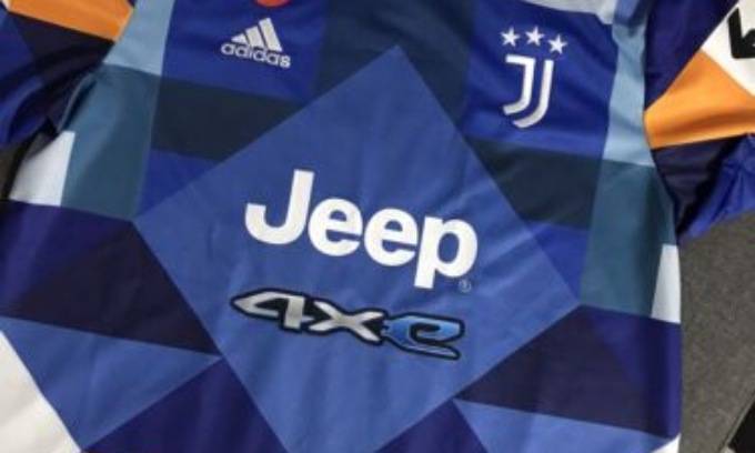 Hope mette all’asta la maglia ufficiale di Chiellini