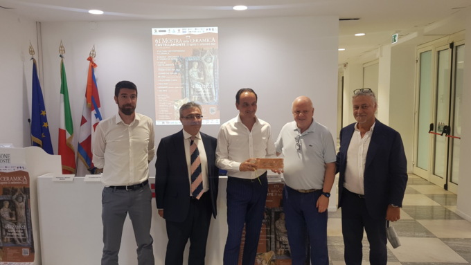 Alla Mostra della Ceramica CNA in prima fila accanto agli artigiani