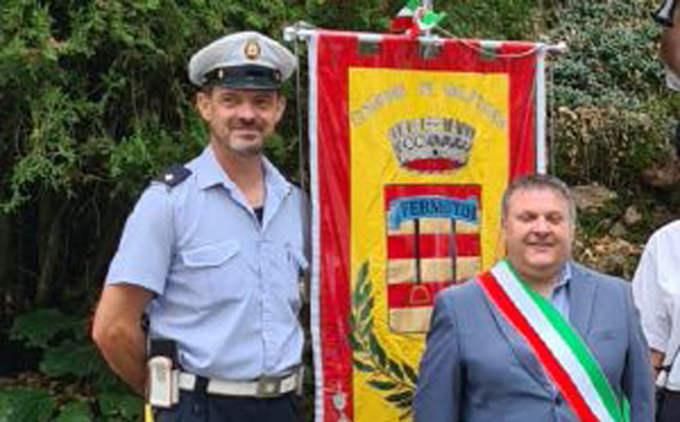 All’agente della Polizia municipale Luca Musso il “Nastrino Covid-19”
