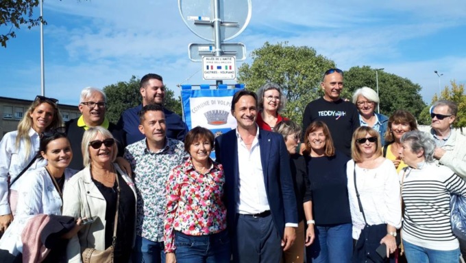 Una delegazione di Volpiano a Castries per celebrare il gemellaggio