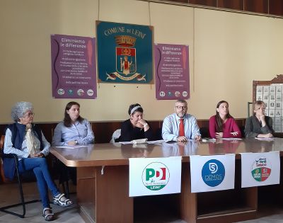 A Leini il centrosinistra vince battaglia sugli assorbenti installati distributori gratuiti presso gli istituti