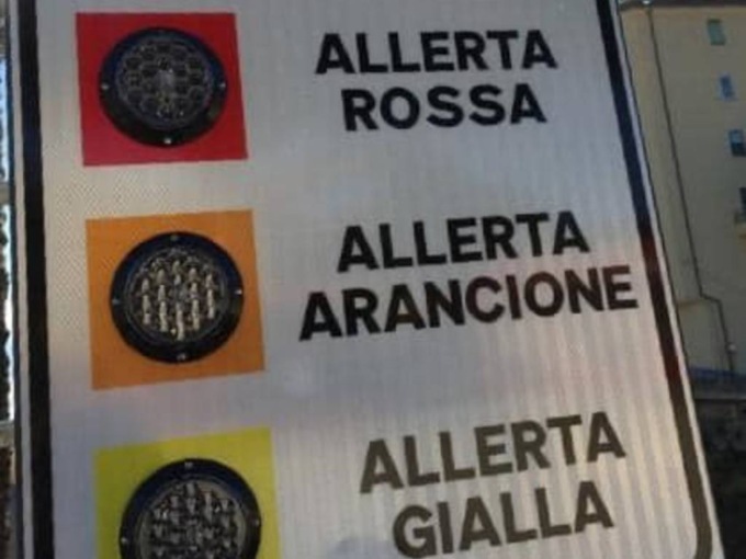 In arrivo i pannelli che segnalano l’allerta meteo