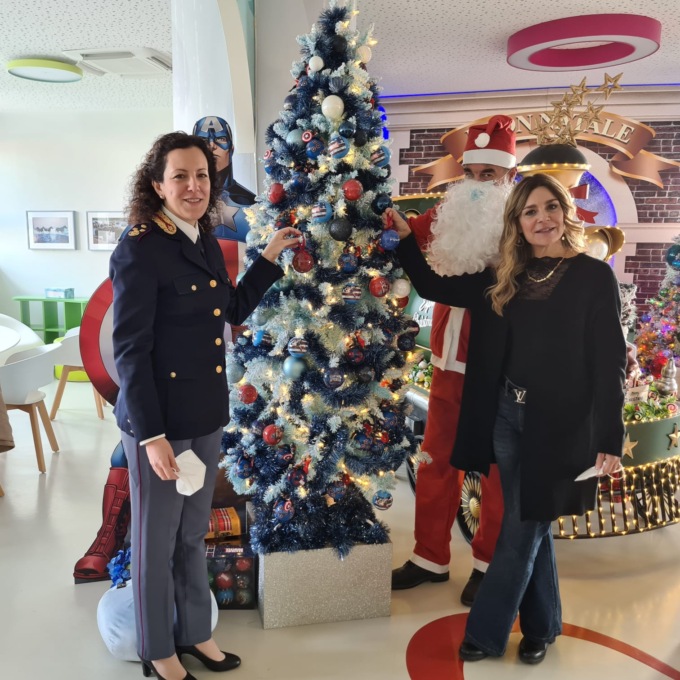 Natale in corsia con la Polizia di Stato