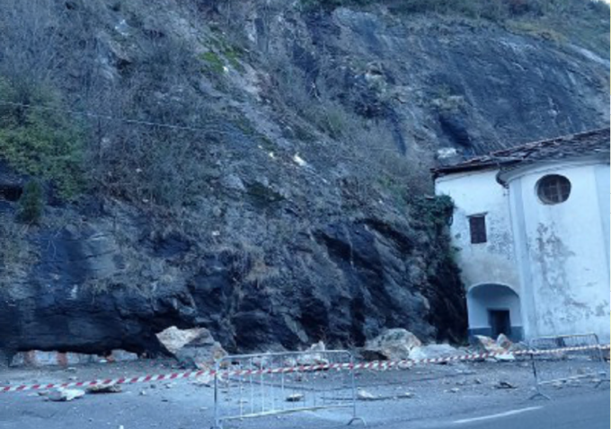 Frana a Pont, finalmente riaperta la strada