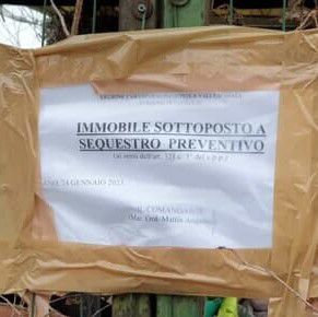 Sequestrato dai carabinieri vivaio a Fiano: era irregolare e l’allacciamento all’Enel abusivo
